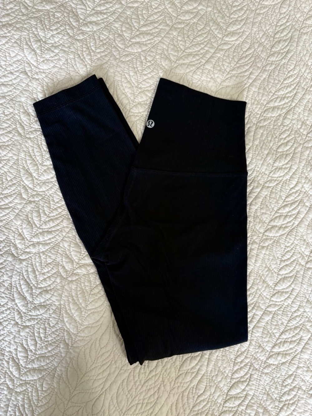 lululemon athletica Black Ribbed High-Waist Leggings Sz6